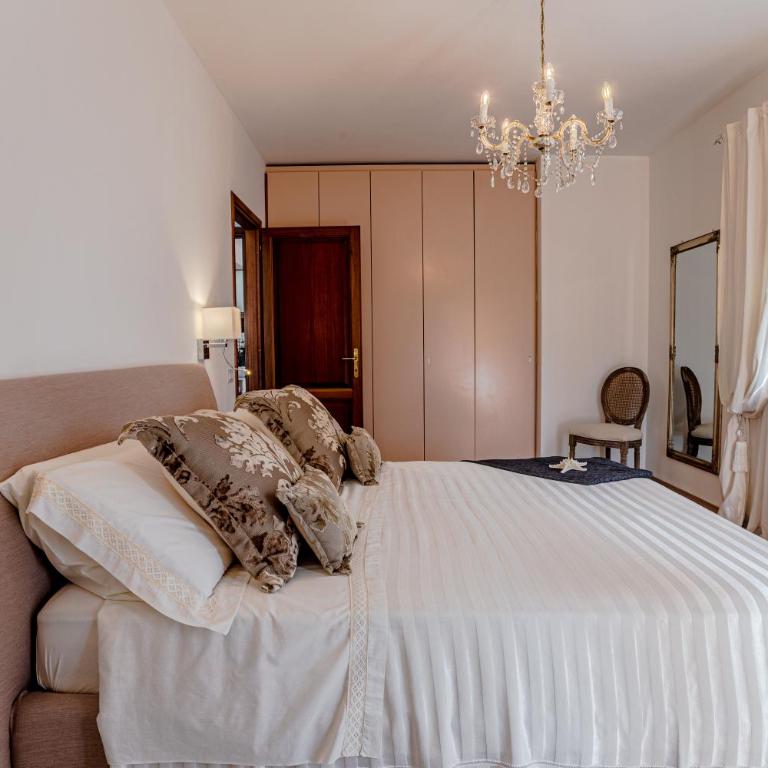 Appartamento San Teodoro centro - Appartamento con 2 Camere da Letto - 30