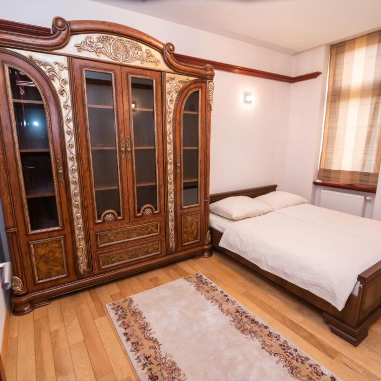 Heart of Ferhadija - Deluks Apartman - 12