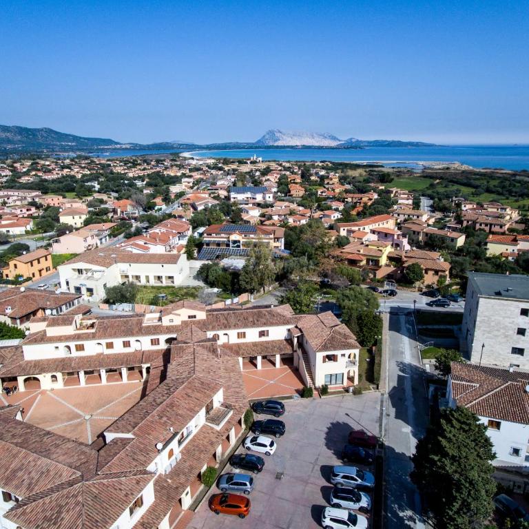 Appartamento San Teodoro centro - Appartamento con 2 Camere da Letto - 47