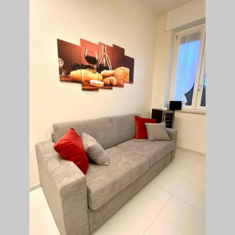 WINE AND HORSE - Next to Station and Free Parking - Appartamento - 13