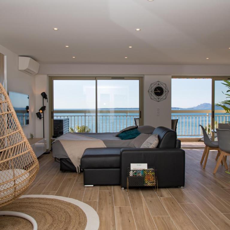 Vue Mer Panoramique, Clim, Balcon et Plages - Appartement - Vue sur Mer - 9