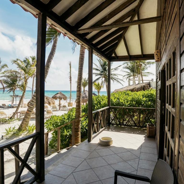Petit Lafitte Beach Front Hotel & Bungalows - OceanFront Bungalow - King Bed - 9