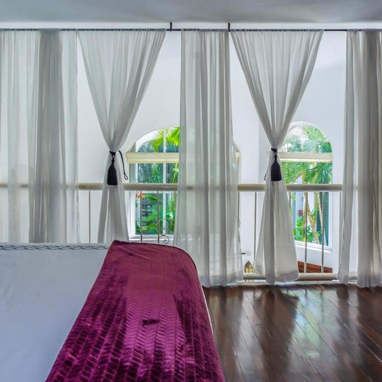 Royal Palms 3 condo - One-Bedroom Apartment - 5