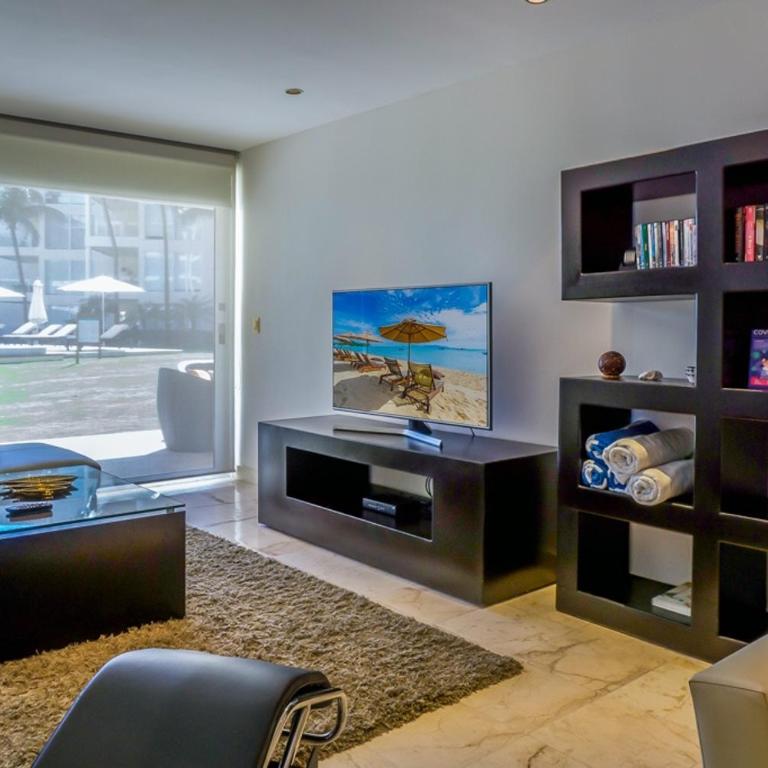 Elements Garden House 11 condo - Two-Bedroom Apartment - 1