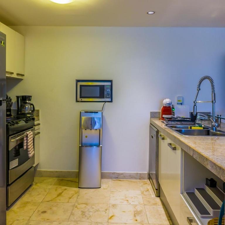 Elements Garden House 11 condo - Two-Bedroom Apartment - 30