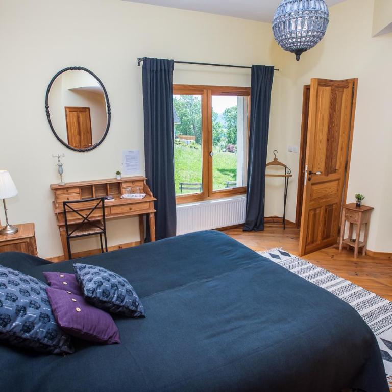 Maison d'hôtes Agathe et Sophie - Chambre Triple – Vue sur Montagne - 4