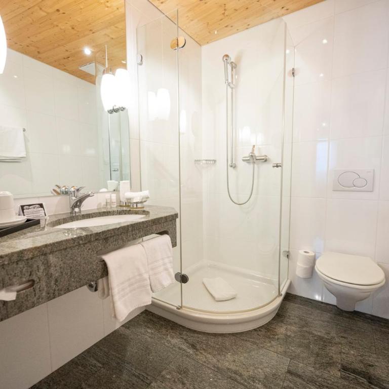 Hotel Garni Engiadina - Boutique Hotel - Standard Doppelzimmer - 7