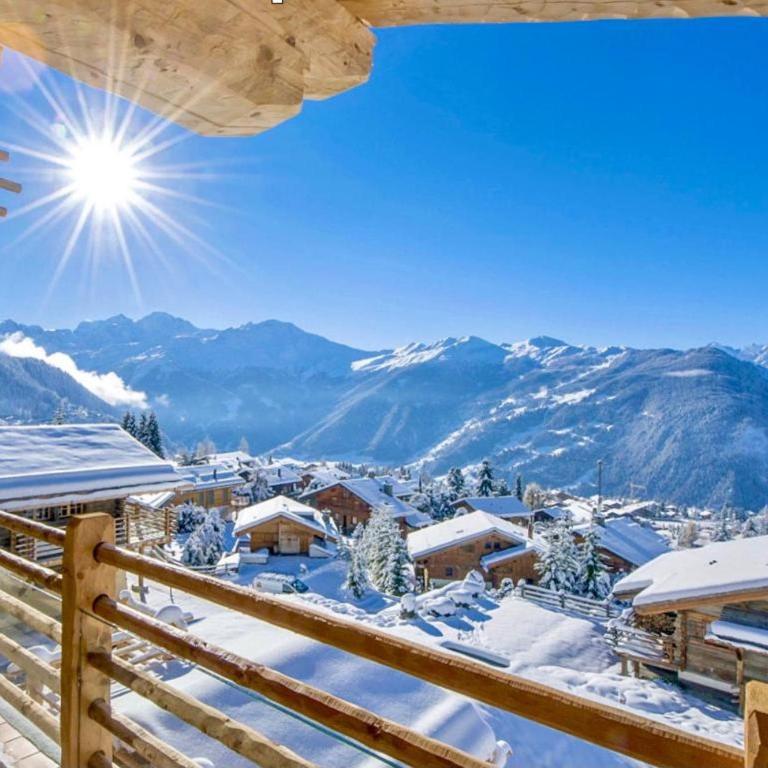 New, Luxurious and Central Art Penthouse - Chalet 3 Chambres - 2
