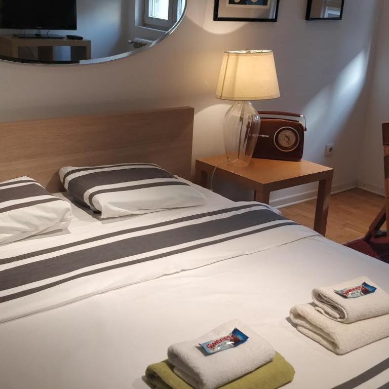 Apartment Treci - One-Bedroom Apartment - 3