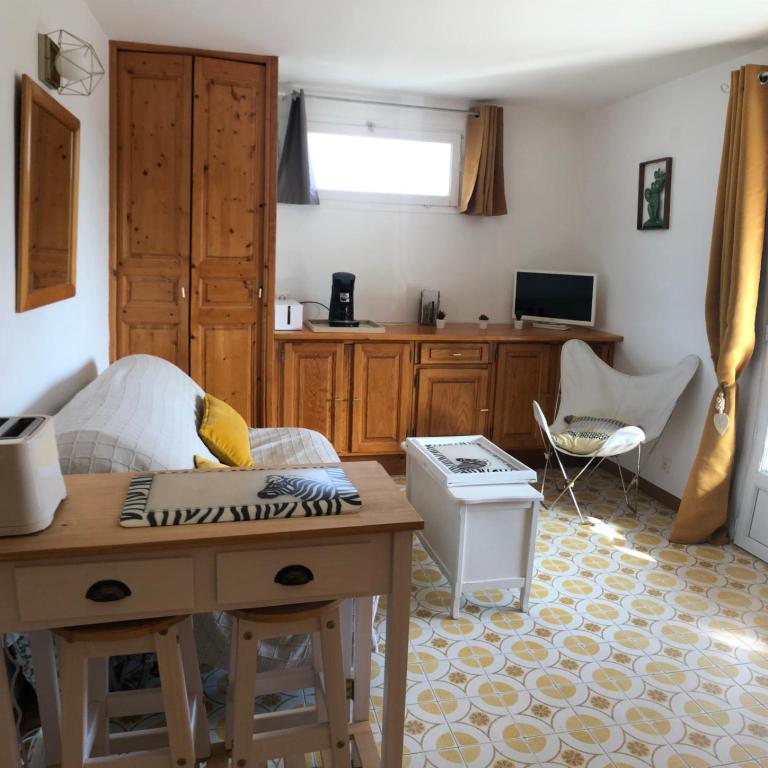 Studio L’ARGENTIERE PLAGE - Studio with Sea View - 2