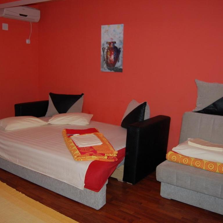 Villa Elkom, App 1 - Two-Bedroom Apartment - 13