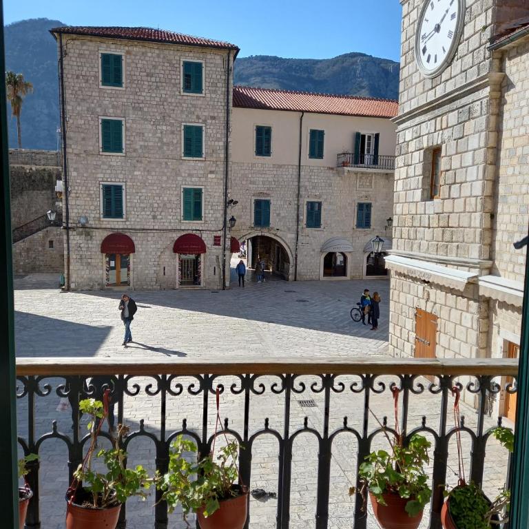 Old Town Sea Gate Apartment - Three-Bedroom Apartment - 12
