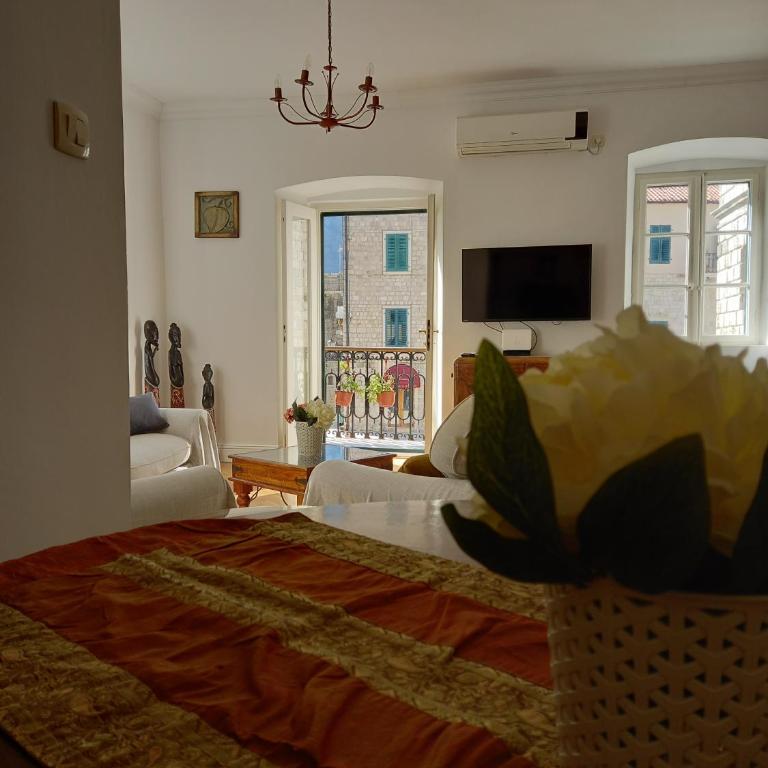 Old Town Sea Gate Apartment - Three-Bedroom Apartment - 10