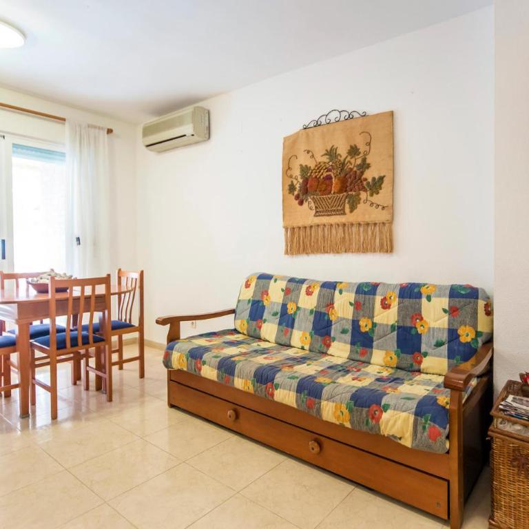 2 Bedroom Nice Apartment In Oropesa - Apartamento de 2 dormitorios - 5