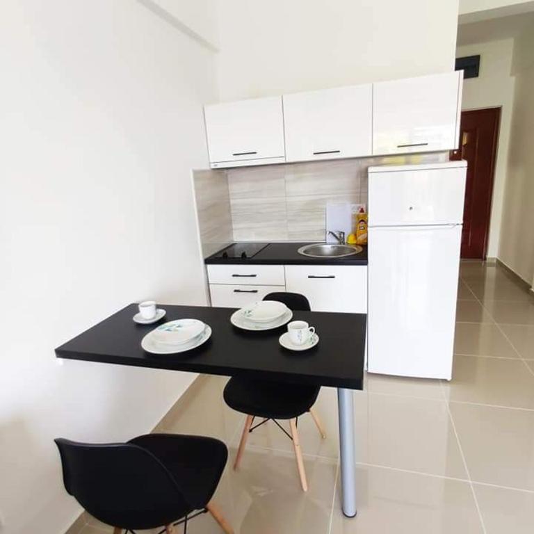 Vi studio city center 2min to sea - Studio Apartment with Sea View - 11