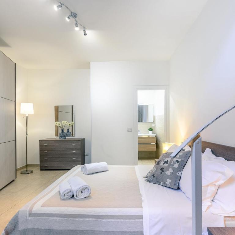 Duomo Confort Suite - Duplex Apartment - 33