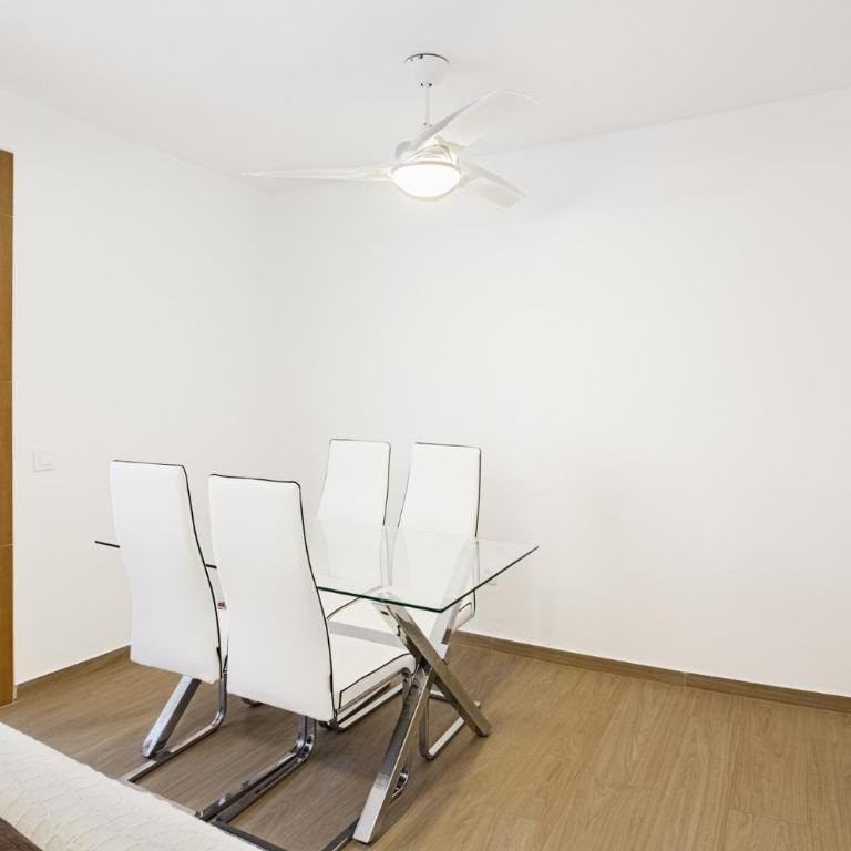 Apartamento Murillo - Apartamento de 3 dormitorios con vistas al mar - 8