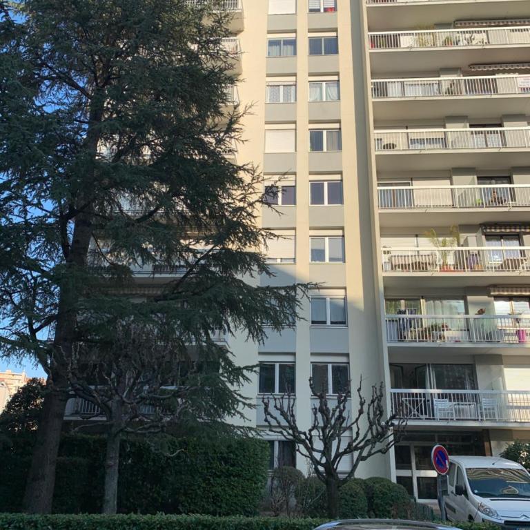Cosy Flat 2V6 - Appartement 3 Chambres - 18