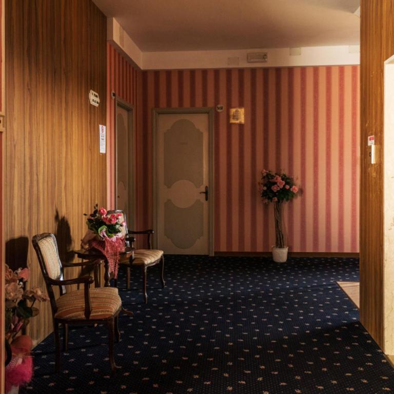 Hotel Fabius - Camera Matrimoniale Standard - 2