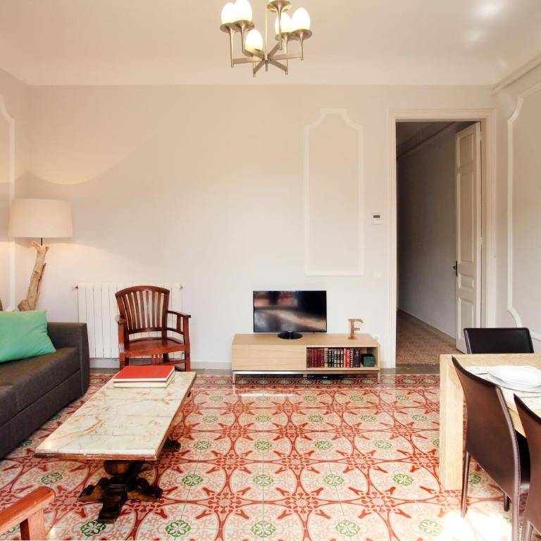 Casa Valeta - Two-Bedroom Apartment with Balcony - 4