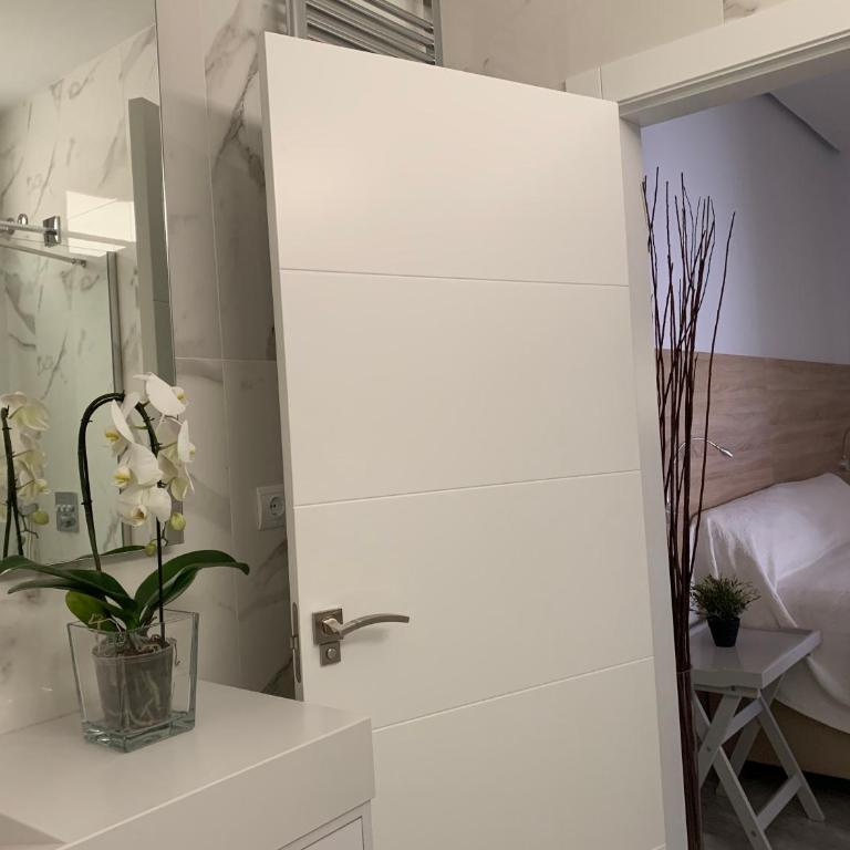 Casa de invitados con piscina privada y WIFI - One-Bedroom House - 11