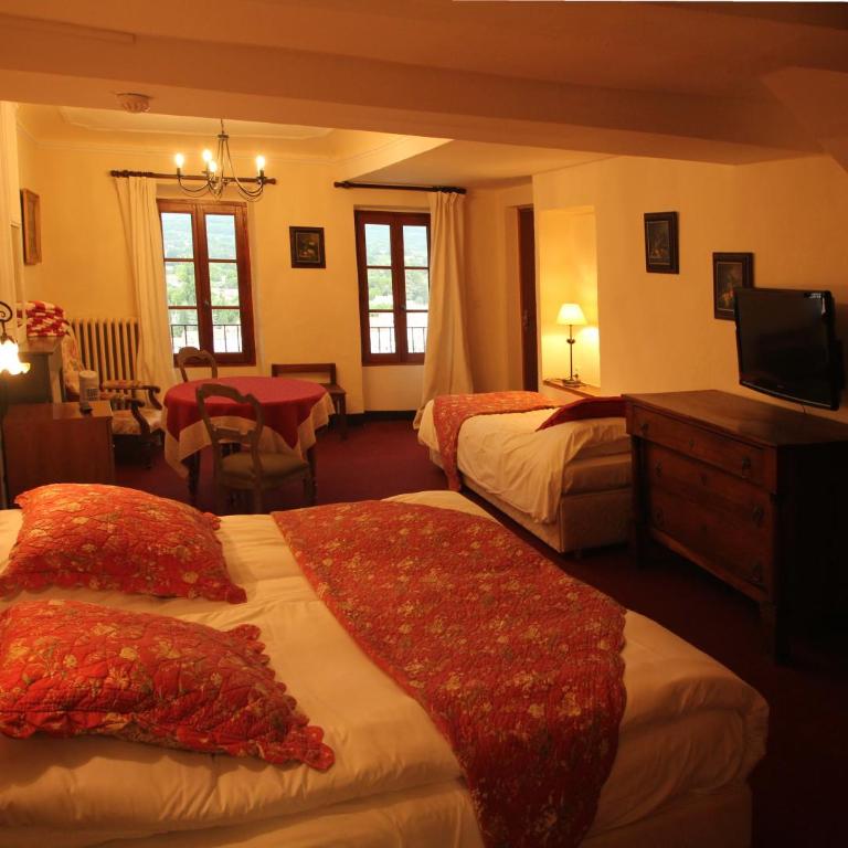 Hostellerie Le Beffroi - Chambre Triple - 9