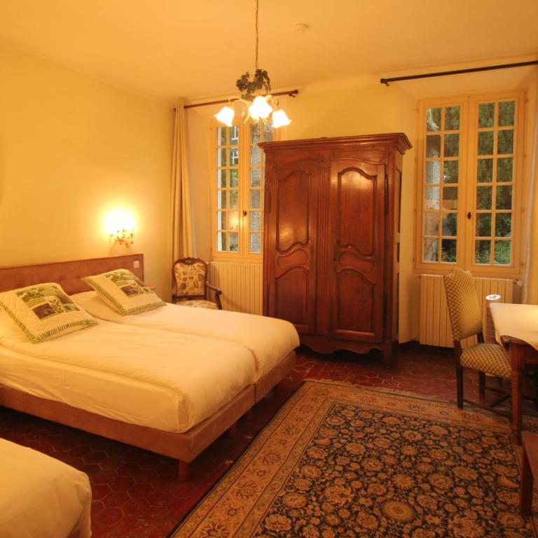 Hostellerie Le Beffroi - Chambre Triple - 10