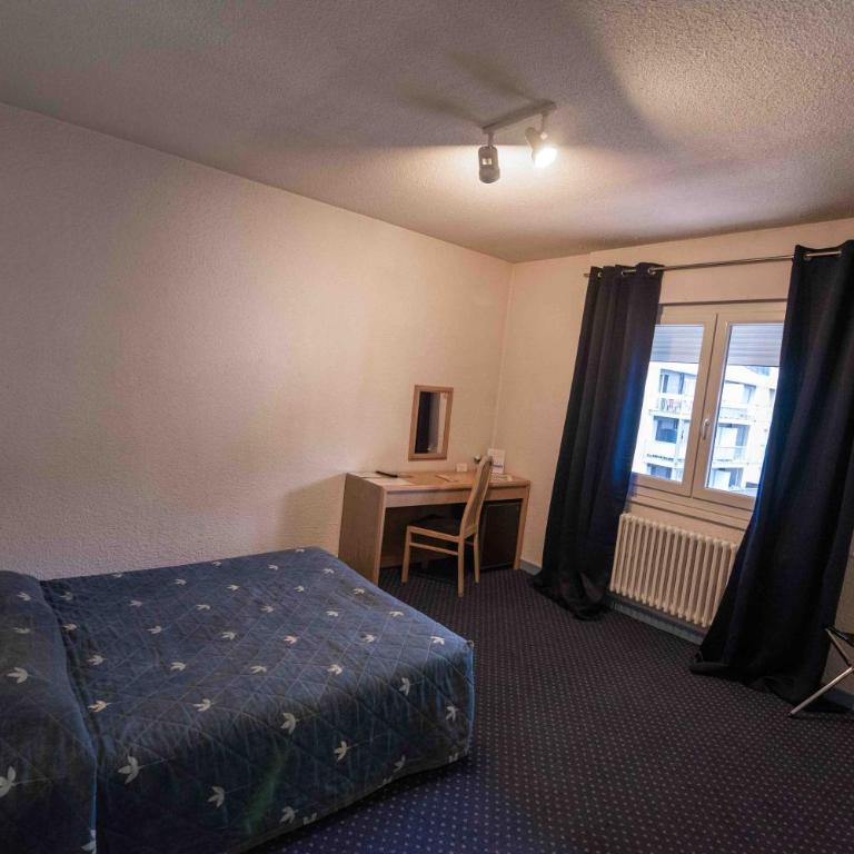 Hôtel de La Poste - Chambre Double Supérieure - 6