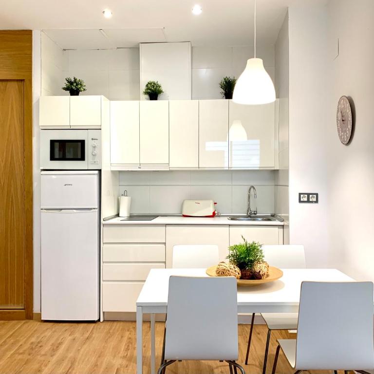 Homely Málaga Refino 1-I6 y bajo E5 - Apartamento - Planta baja - 1