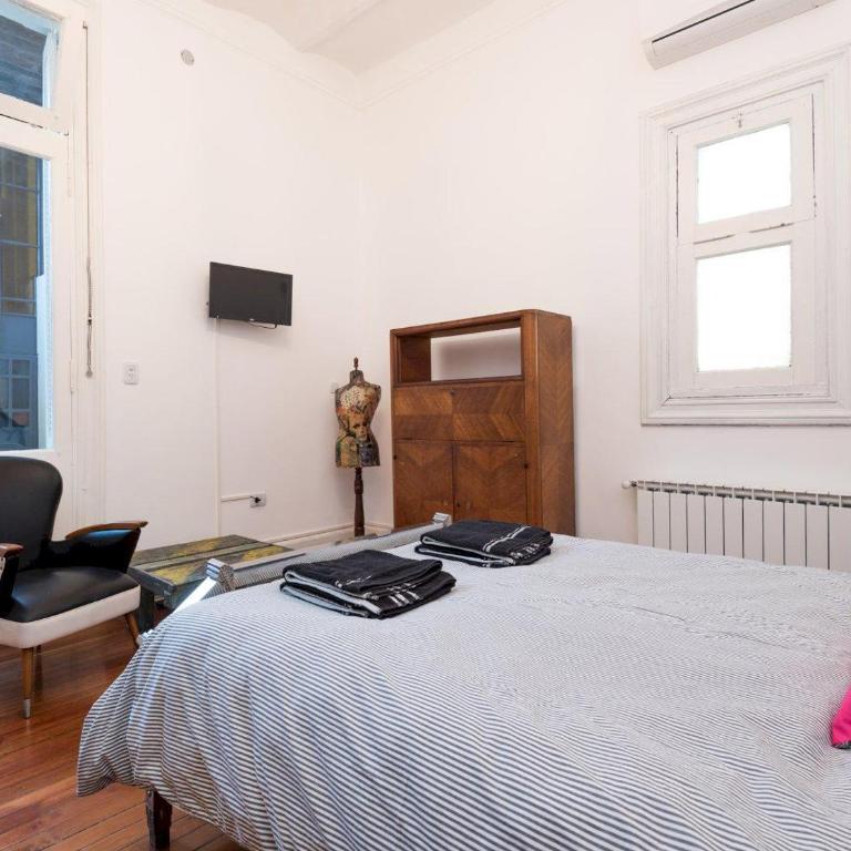 Apartment Defensa and San Juan by For Rent Argentina - Apartamento de 3 dormitorios - 10