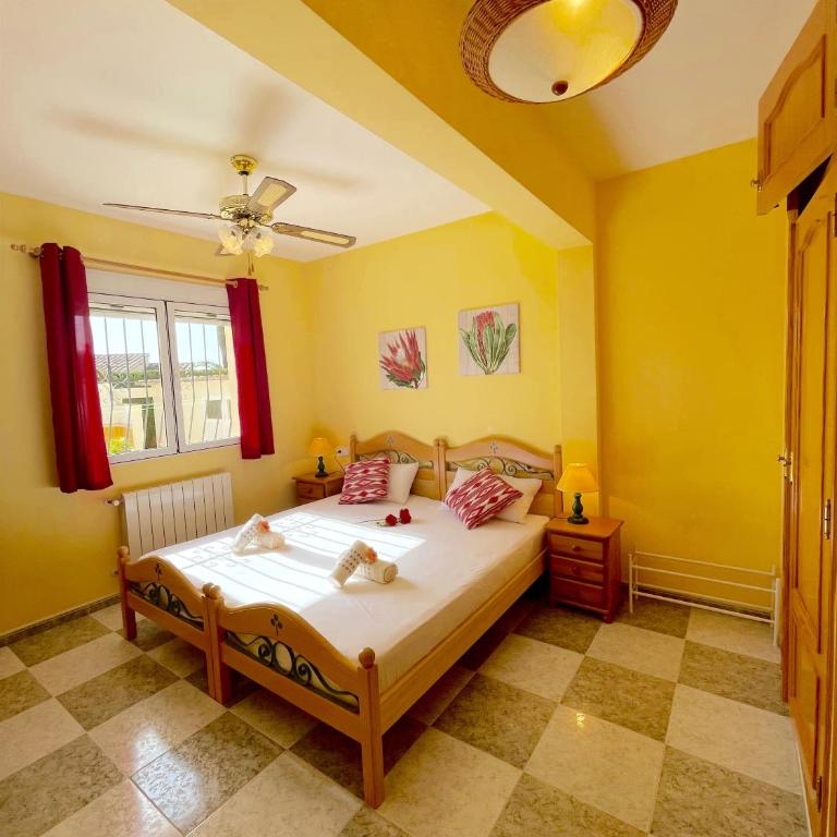 VILLA STRELITZIA WITH PRIVATE POOL & AMAZING VIEW - Two-Bedroom Villa - 14