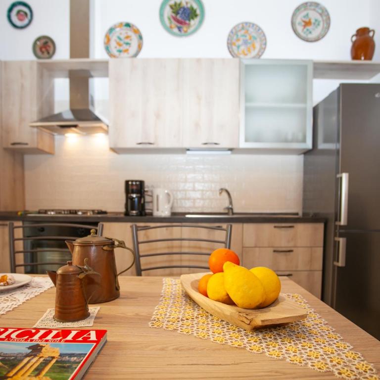 Casa Rosa - Appartamento con 2 Camere da Letto - 11