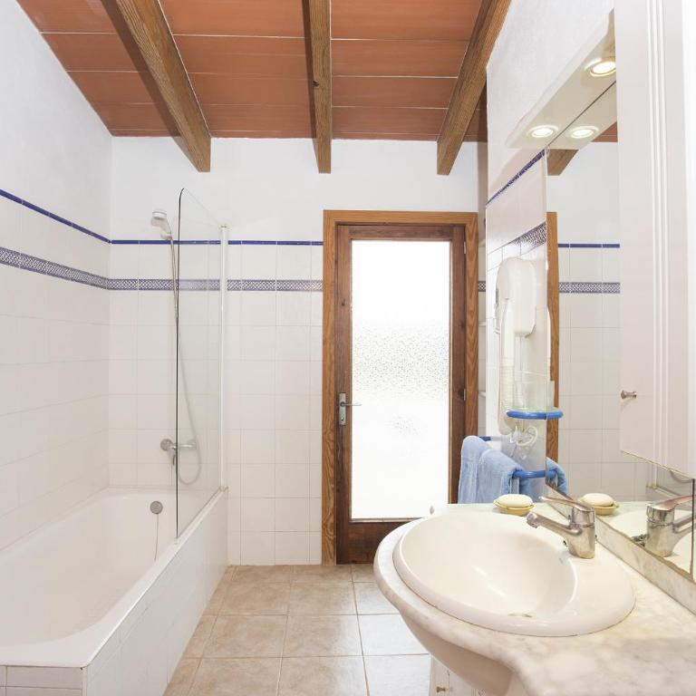 Villa Servera - Es jardí - Villa - 17