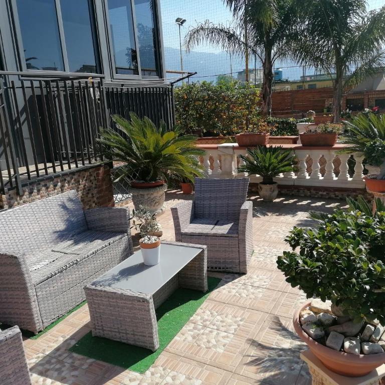 H.ave - Camera Familiare con Bagno Privato - 11