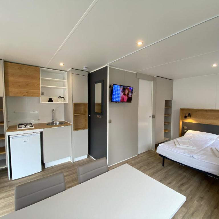 Camping Serenella - Casa Mobile Monolocale - 5
