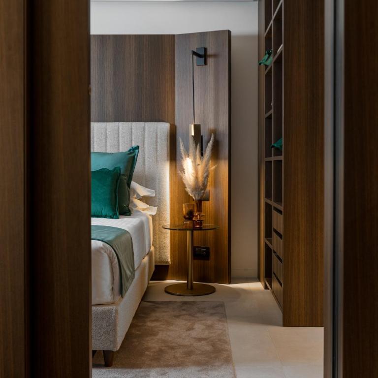 We Me Suite Hotel - Junior Suite - 1