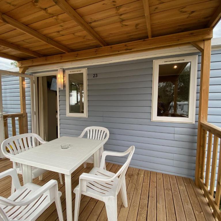 Camping Serenella - Casa Mobile (4 Adulti) - 1
