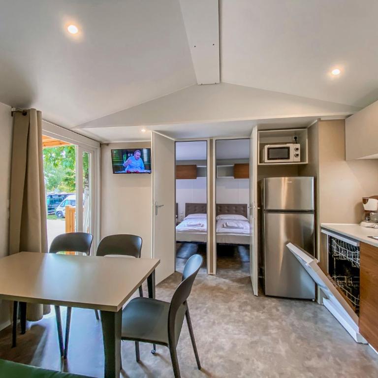 Camping Serenella - Casa Mobile Superior (7 Adulti) - 3