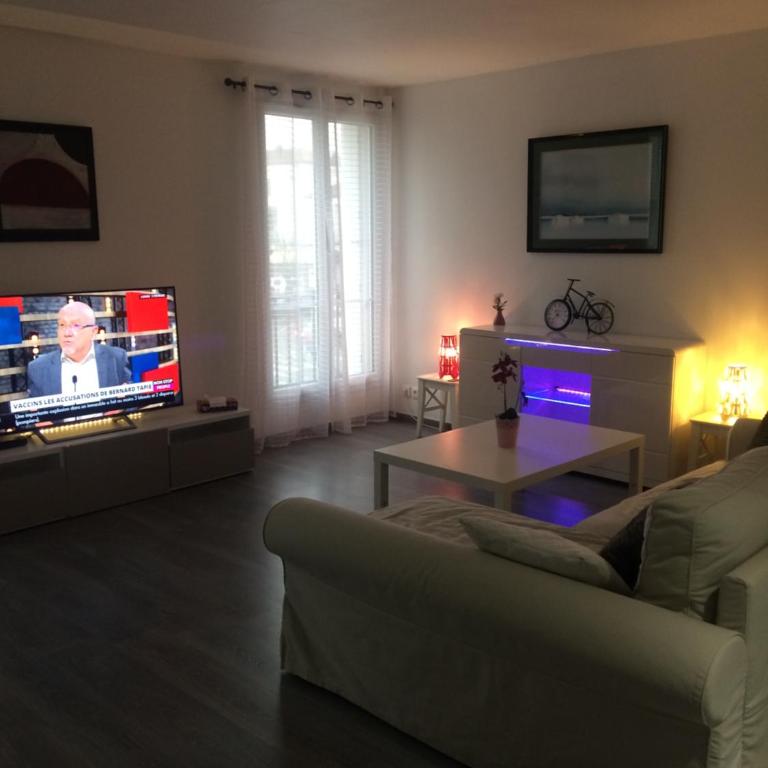 BONCOIN - Apartment mit 2 Schlafzimmern - 2