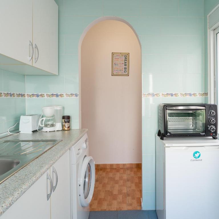 LARIOS CENTRO PARKING INCLUIDO f3 - Two-Bedroom Apartment - 9