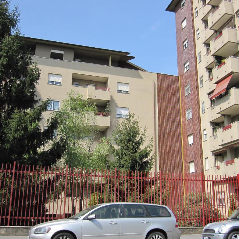 Star Hostel San Siro Fiera - Camera Singola con Bagno in Comune e con Vista Giardino - 5