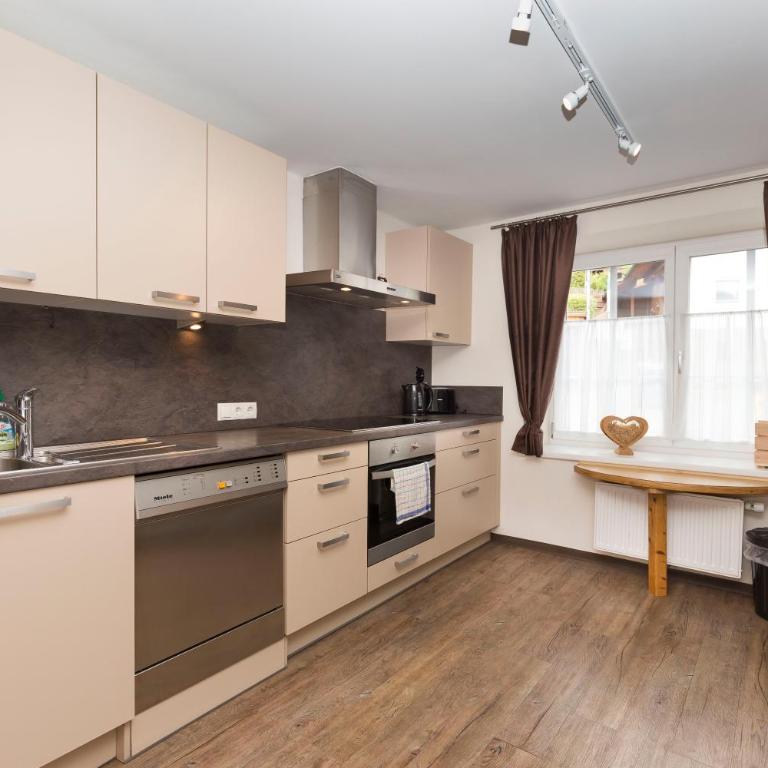 Rutsche Hostel - Doppelzimmer mit Gemeinschaftsbad - 11