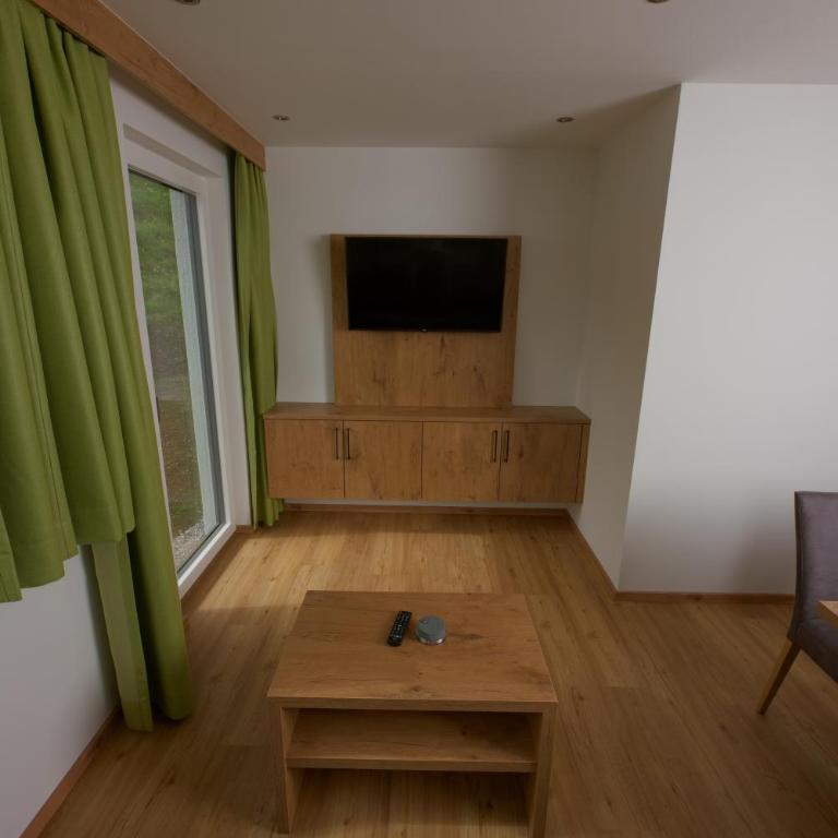 Mounira Ladis - Appartement 2 Chambres - 11