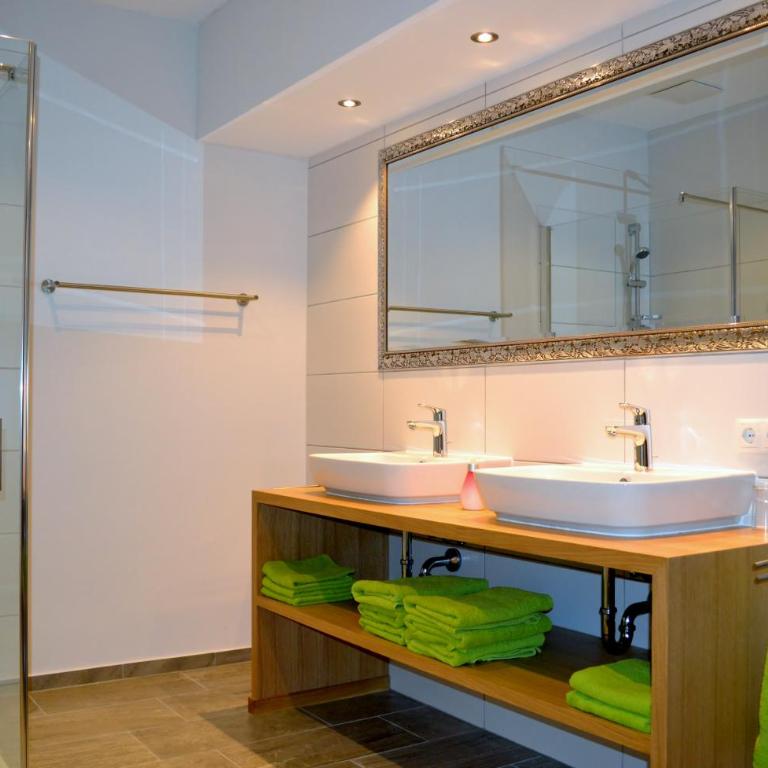 Appartementhaus Sunshine - Appartement 3 Chambres Deluxe - 1