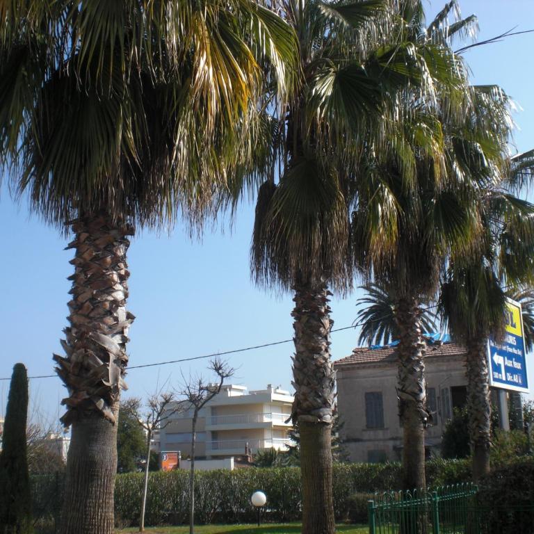 Résidence avec piscine, plage à 100 m, Cannes et Juan les Pins à 5 min, WiFi - Appartement 2 Chambres - 19