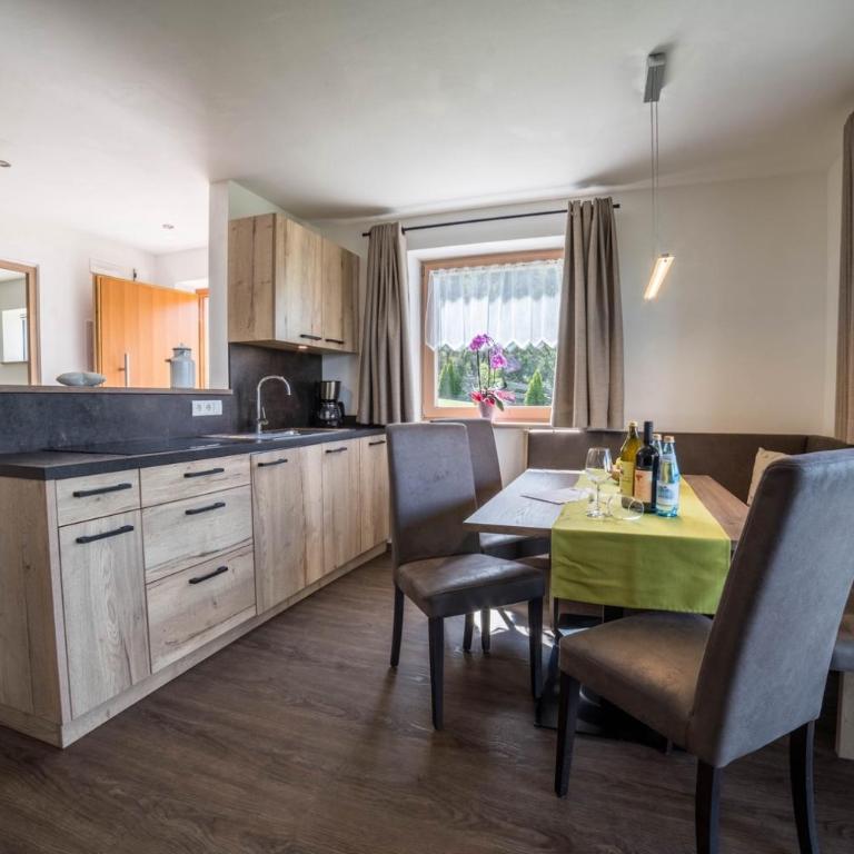 Gasserhof Chalets - Chalet mit 3 Schlafzimmern - 4