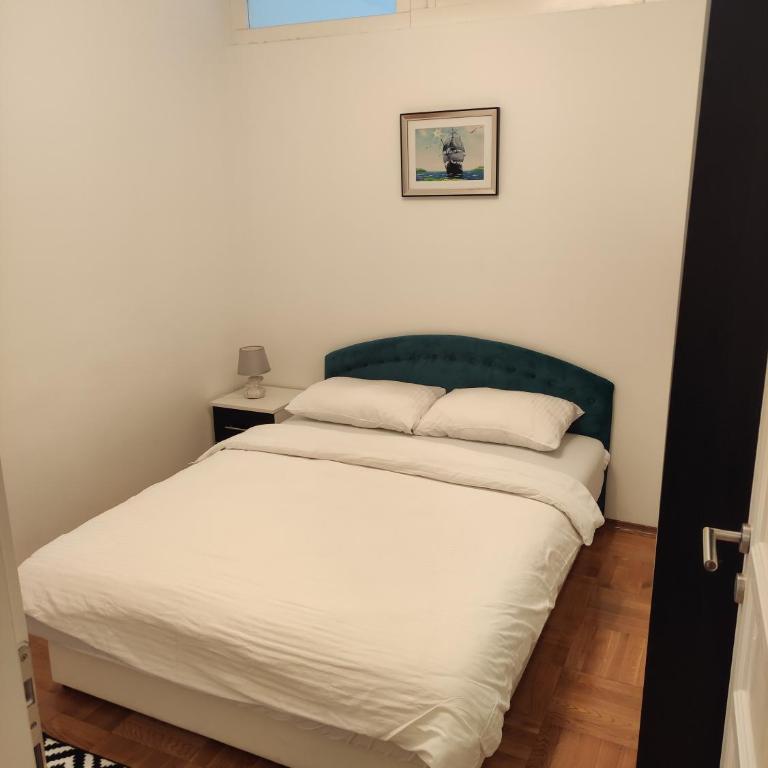 Apartment Dajak Centar - Apartman sa 2 Spavaće Sobe - 11