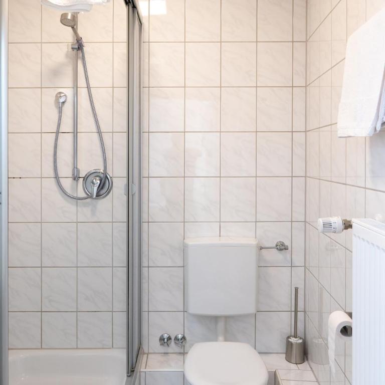 Hotel Dortmunder Hof - Standard Doppelzimmer - 5