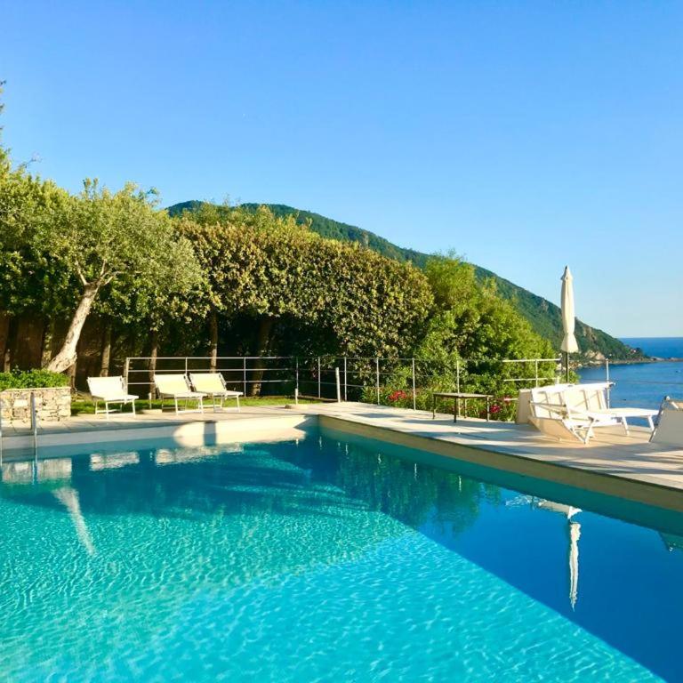 Villa Paradiso - Appartamento con 2 Camere da Letto - 2