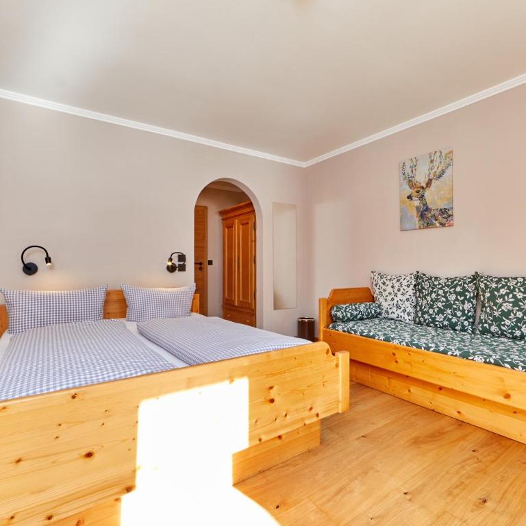 Gästehaus Brandnerhof - Doppelzimmer mit Balkon - 7